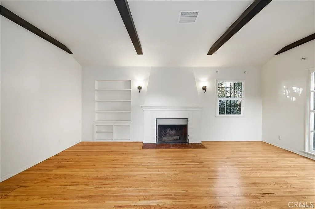 3 bed, 1550 sqft, $4,500 — Photo 3
