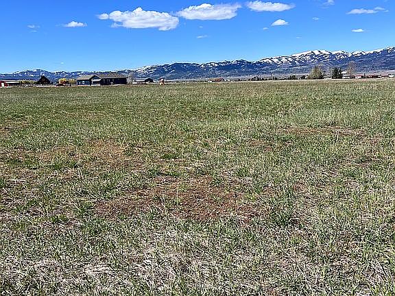5th image of 0 Carson Drive And Mojave Ln