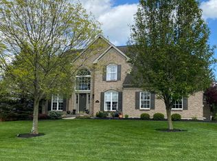 5505 Crestwood Dr, Mason, OH 45040