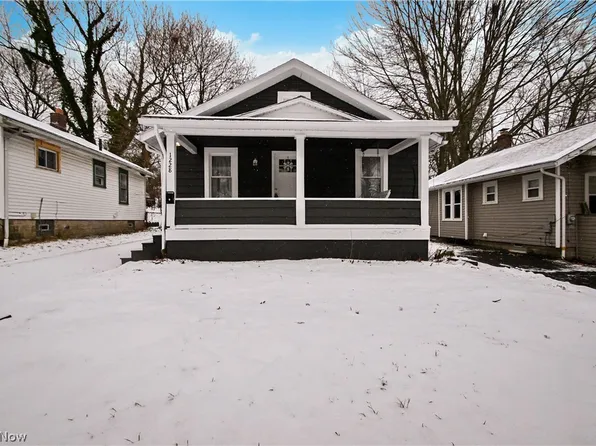 1228 Arnold Ave, Akron, OH 44305