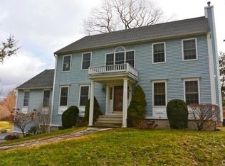 87 Pond Valley Rd, Woodbury, CT 06798