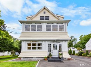19 Maple Ave N, Westport, CT 06880