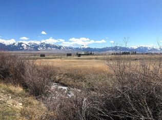 Gravelly Range Rd, Ennis, MT 59729