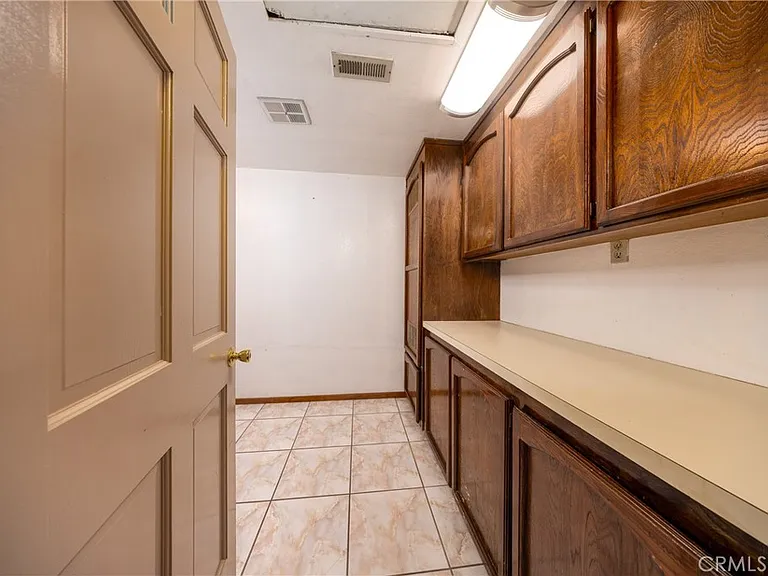2831 Steeplechase Ln — Photo 25