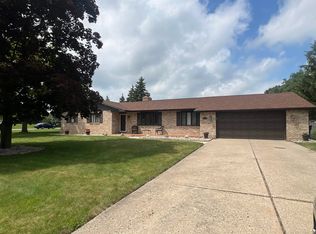 4480 S Marcus Dr, Saginaw, MI 48603