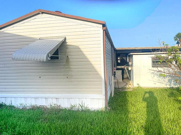 5th image of 7319 43RD Way N