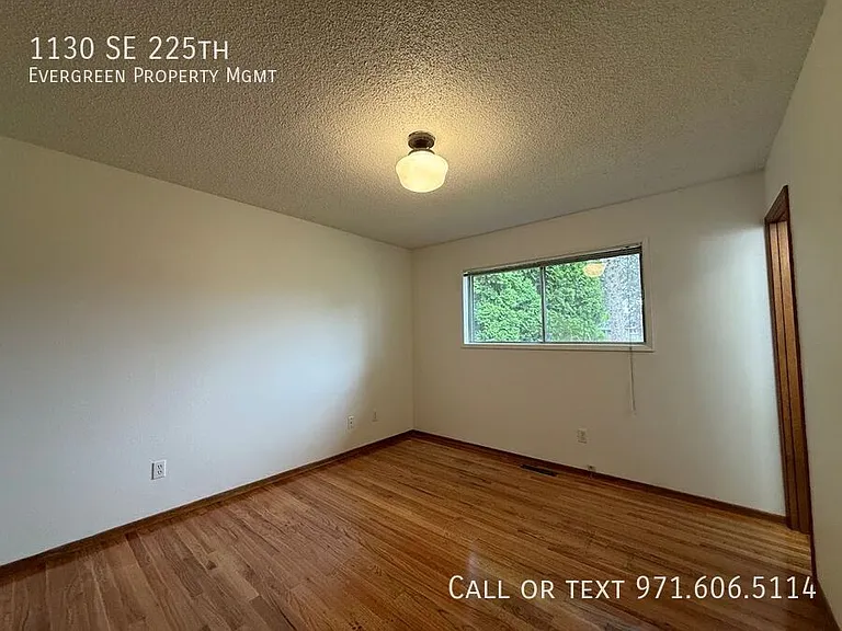 1130 SE 225th Ave — Photo 30