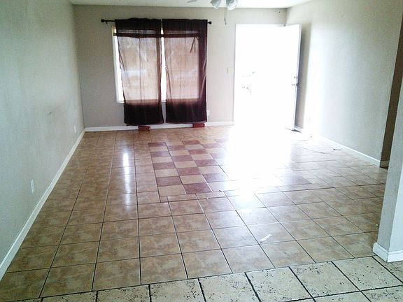 4th image of 3002 Arrowhead St #Las
