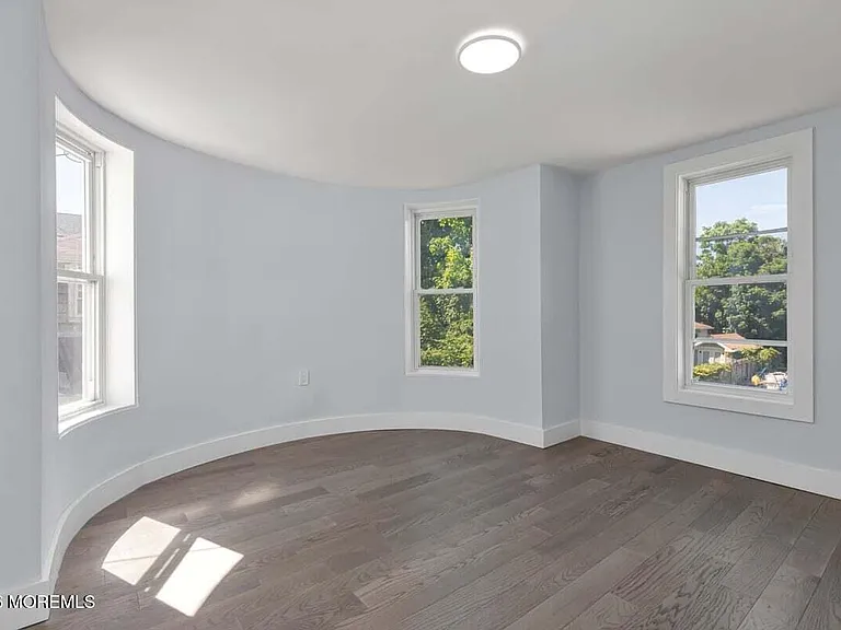117 Cottage Pl — Photo 13