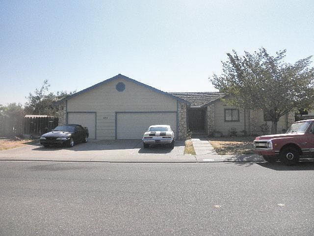 1st image of 624 Hacienda Ave