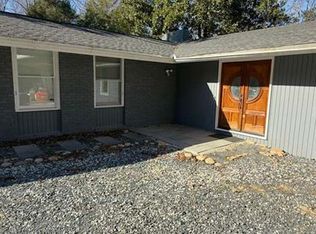 3400 Spalding Dr, Sandy Springs, GA 30350