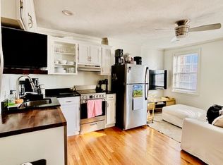 165 W 2nd St #2, Boston, MA 02127