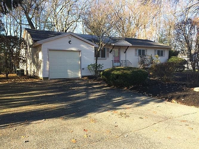 1st image of 130 Westfield Dr