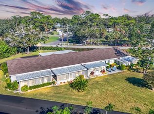 2431 Golf Course Dr #703, Sarasota, FL 34234