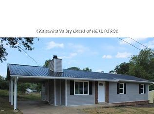 5304 Katie Ln, Cross Lanes, WV 25313