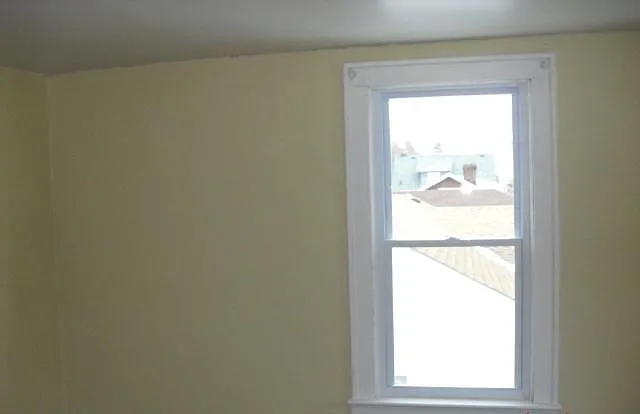 886 Storer Ave — Photo 21