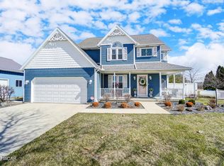 146 N Wapak Rd, Lima, OH 45807