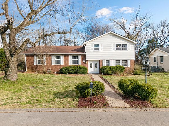 2nd image of 4816 Bowfield Dr