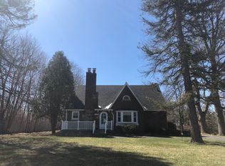 5138 E Holly Rd, Holly, MI 48442