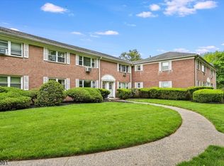 14 Manchester Ct #14, Wayne, NJ 07470