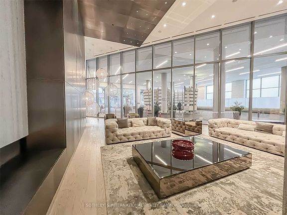 5th image of 100 Harbour St #4903