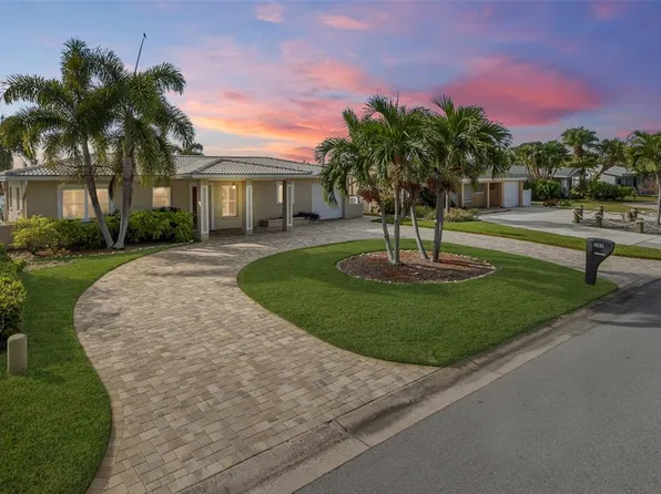 345 173rd Ave E, North Redington Beach, FL 33708