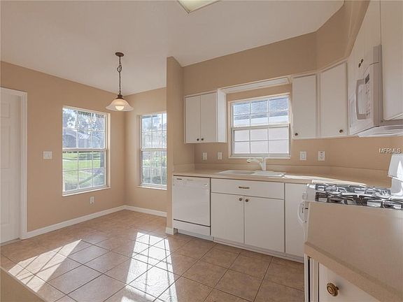 5th image of 21131 Lady Marion Way