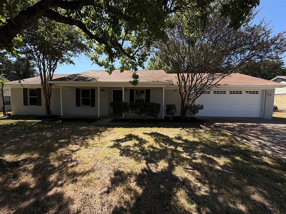 1st image of 309 Applewood Ln