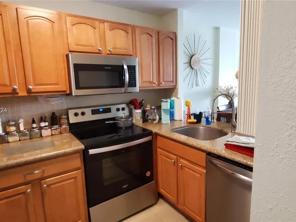 111 Royal Park Dr APT 4F, Oakland Park, FL 33309