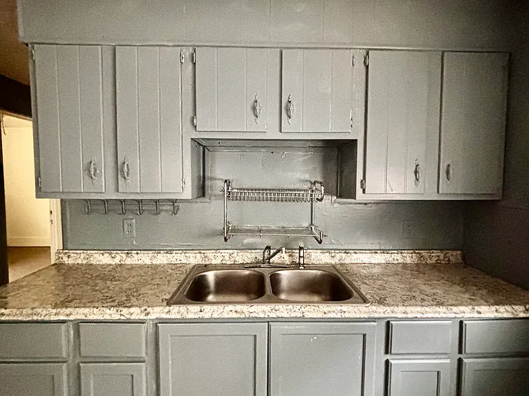 2445 Bailey Ave #2 — Photo 3