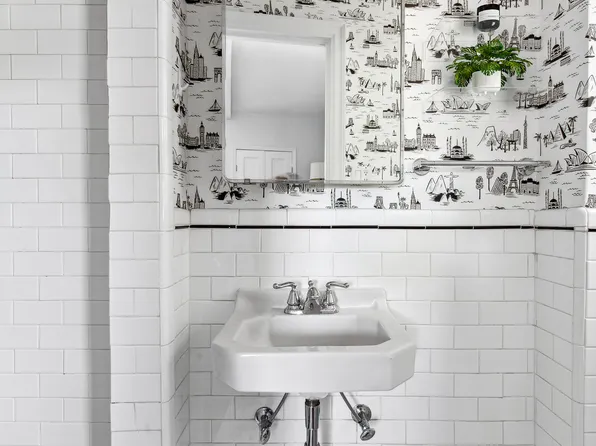 35 West 92nd Street image 5 of 9