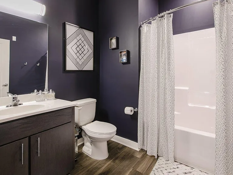 Park West 205 Apartment Homes — Photo 11