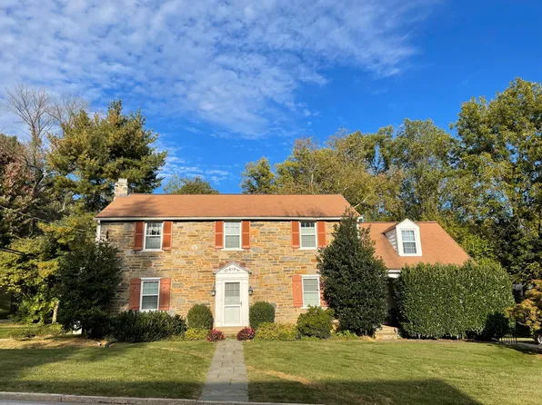 230 Sinkler Dr, Wayne, PA 19087