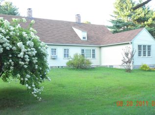 1331 Snake Hill Rd, North Scituate, RI 02857