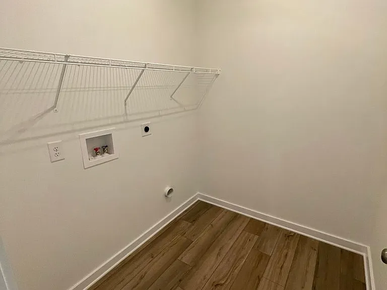 459 Troubadour Ln — Photo 21