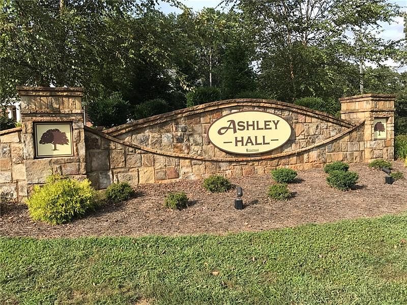 1st image of 105 Ashley Hall Ct