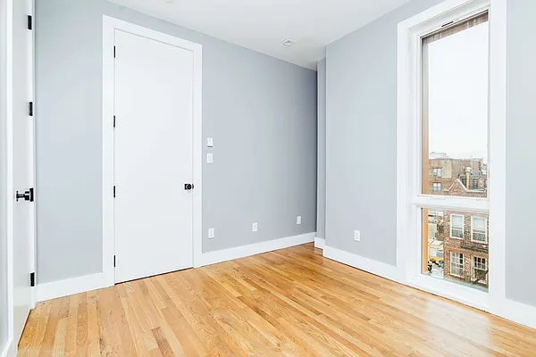 Rented by Nooklyn NYC LLC | media 23