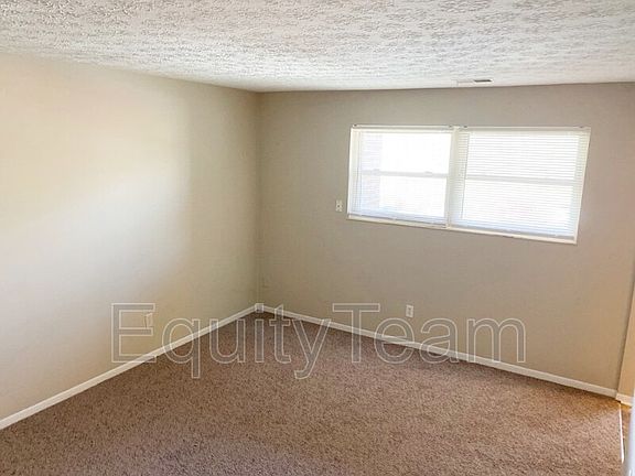 5th image of 704 Gordon Smith Blvd APT 3