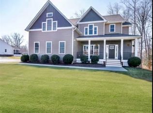 9001 Sugar Hill Pl, Midlothian, VA 23112