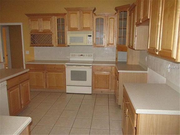 4th image of 130 Burrell Cir