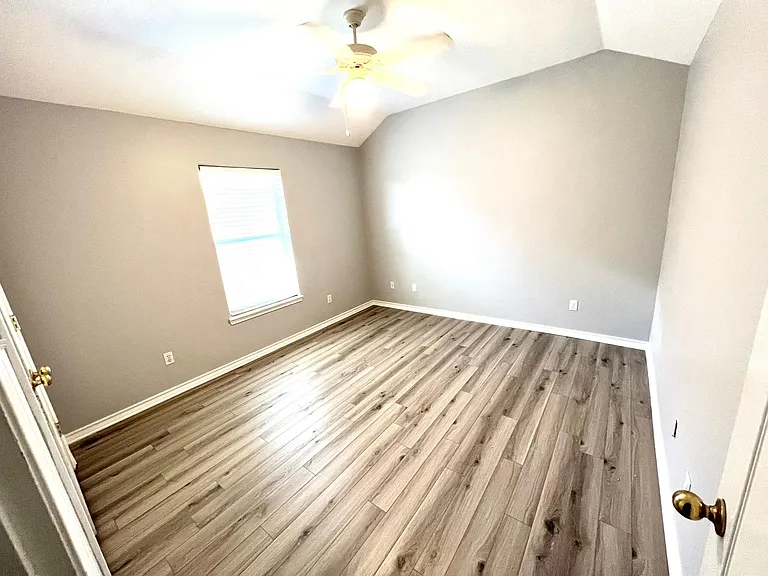 6233 Sir Jack St — Photo 33