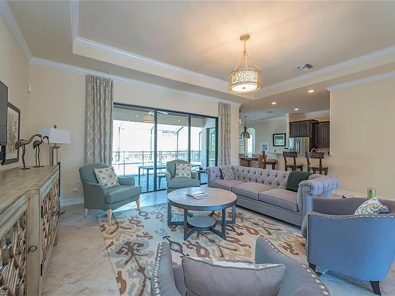 9560 Firenze Cir — Photo 6