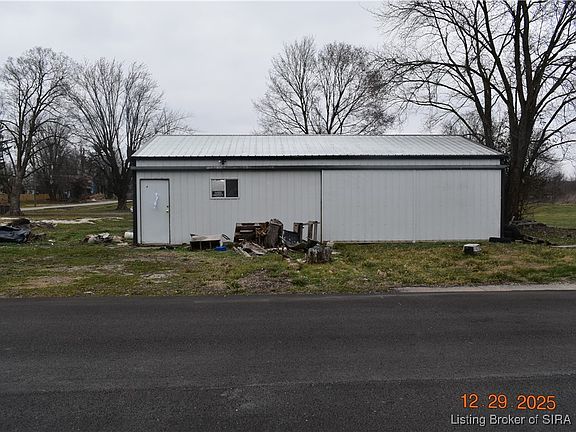 5th image of 28 E Vine Street