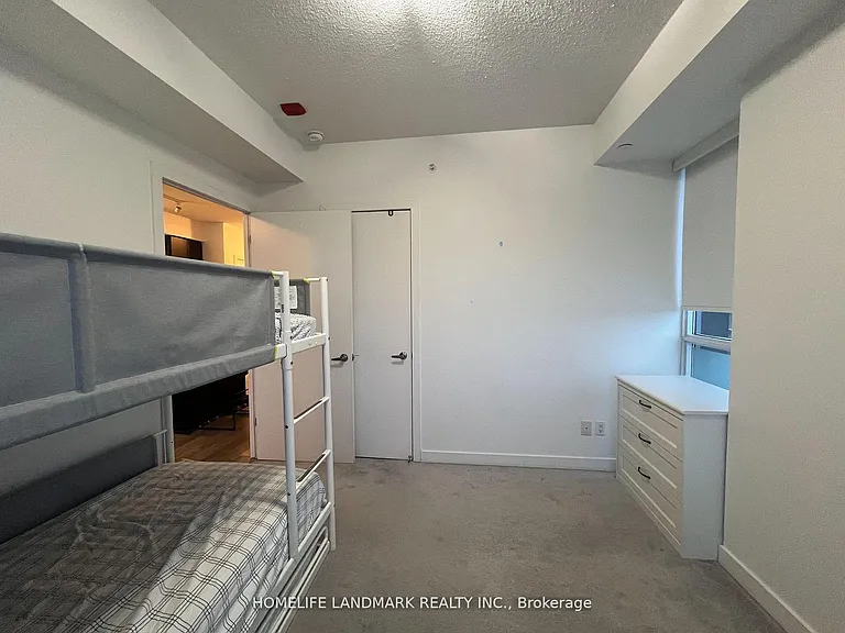 5220 Dundas St #D414 — Photo 30
