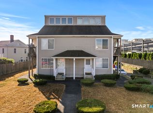 30 Merwin St APT 5, Norwalk, CT 06850