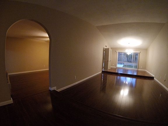 5th image of 2365 E Sahuaro Dr