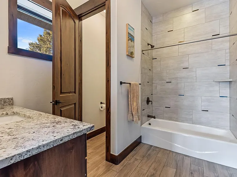 688 N Explorer Peak Dr — Photo 16