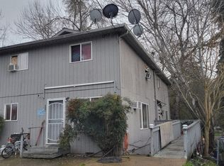 318 NE Howland St, Myrtle Creek, OR 97457