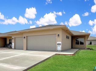 6305 S Canyon Spring Ave, Sioux Falls, SD 57108