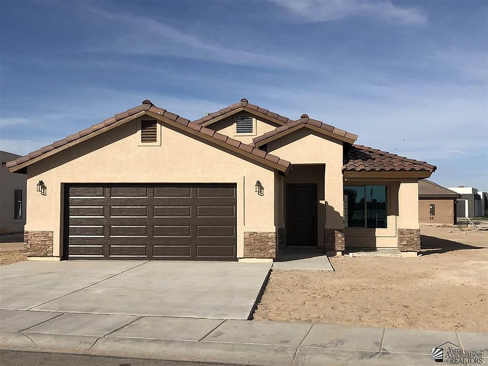 1st image of 4027 E Monreal Ln